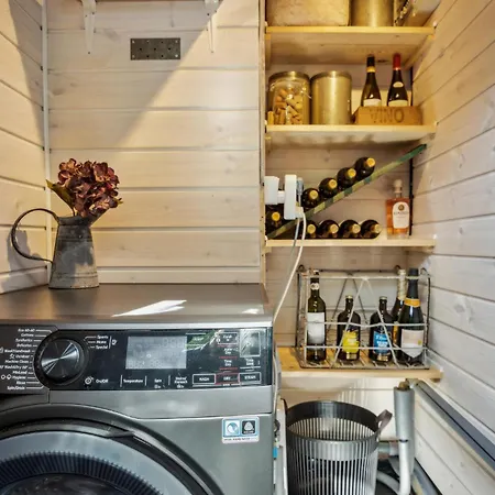 別荘 2 Bedroom Cozy In *