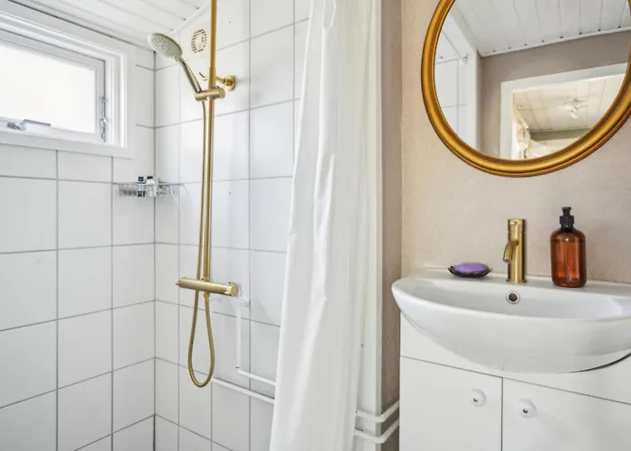 2 Bedroom Cozy In Feriehus *