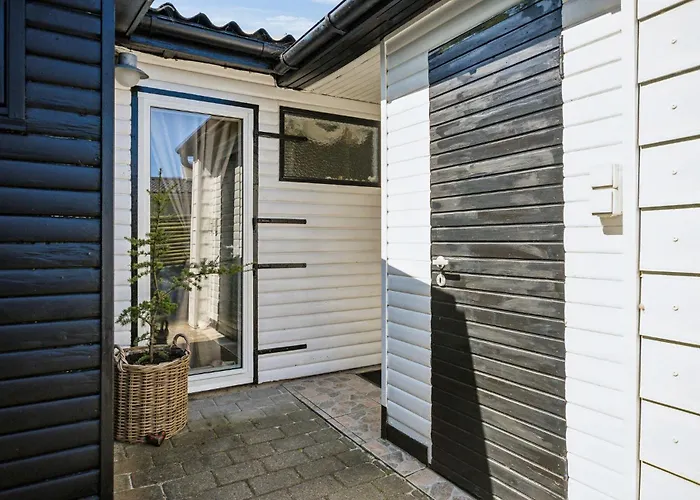 2 Bedroom Cozy In Feriehus