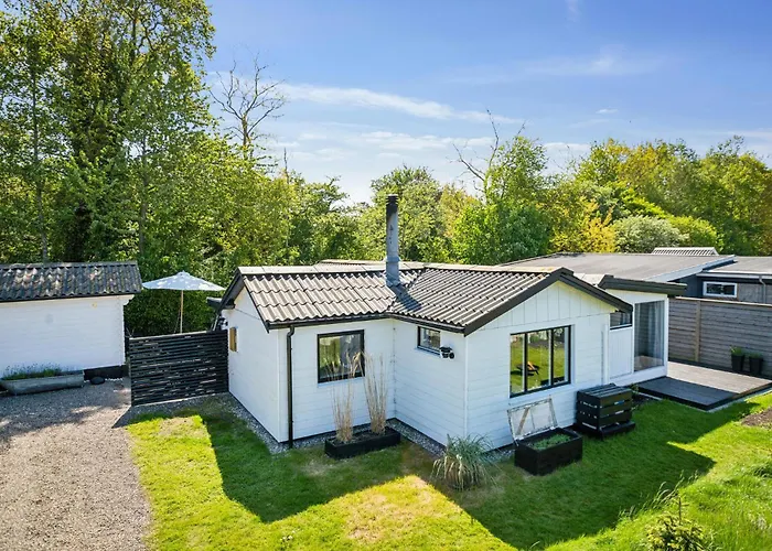 2 Bedroom Cozy In Feriehus Otterup